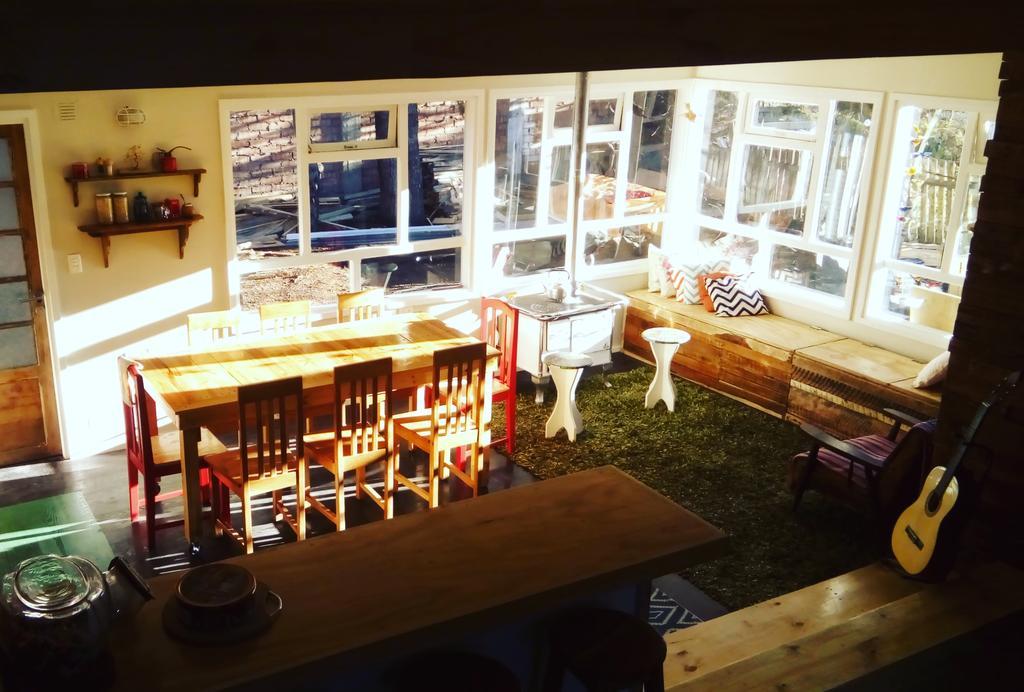 Treehouse Patagonia Hostel Puerto Natales Kültér fotó